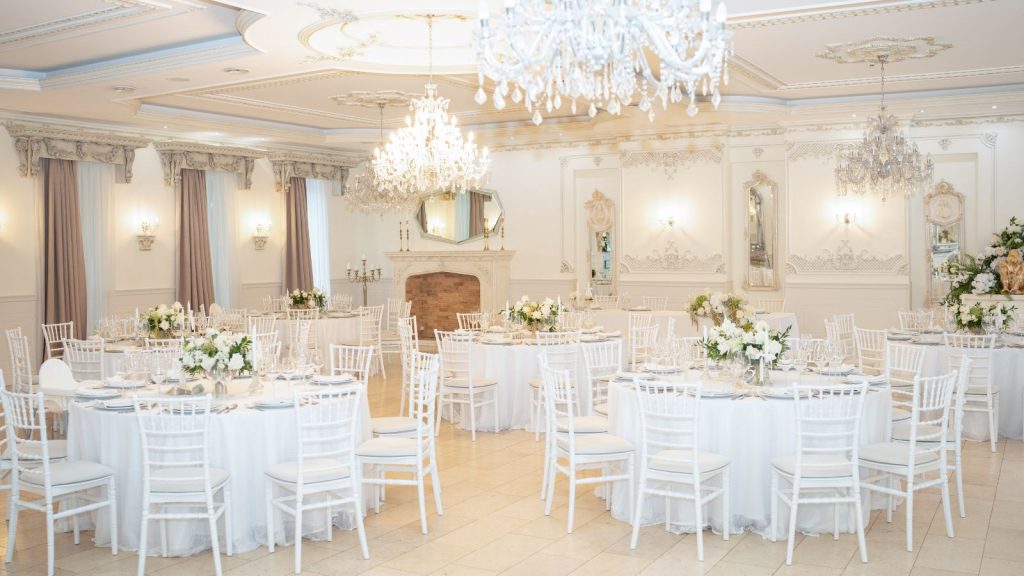 Az álomesküvő valóra válik: avagy így szervezd meg a Nagy Napot lépésről lépésre velünk! - Le Til Kúria